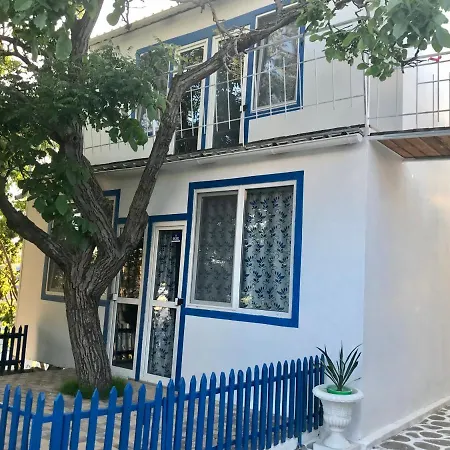 Santorini Apartment Odesa